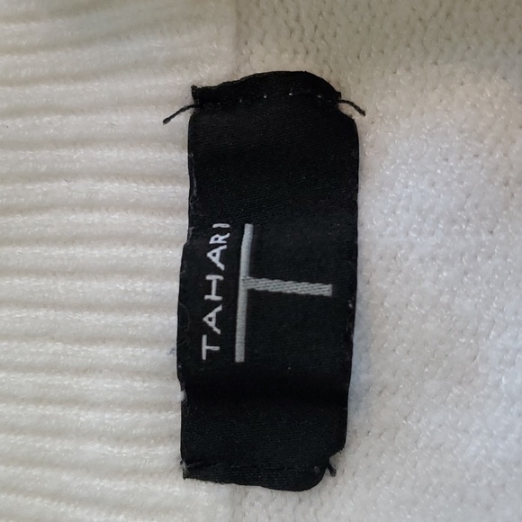 Tahari- White crew neck Sweater Dropped Shoulder Hi- lo Neutral Staple Sz.Large - Picture 5 of 6